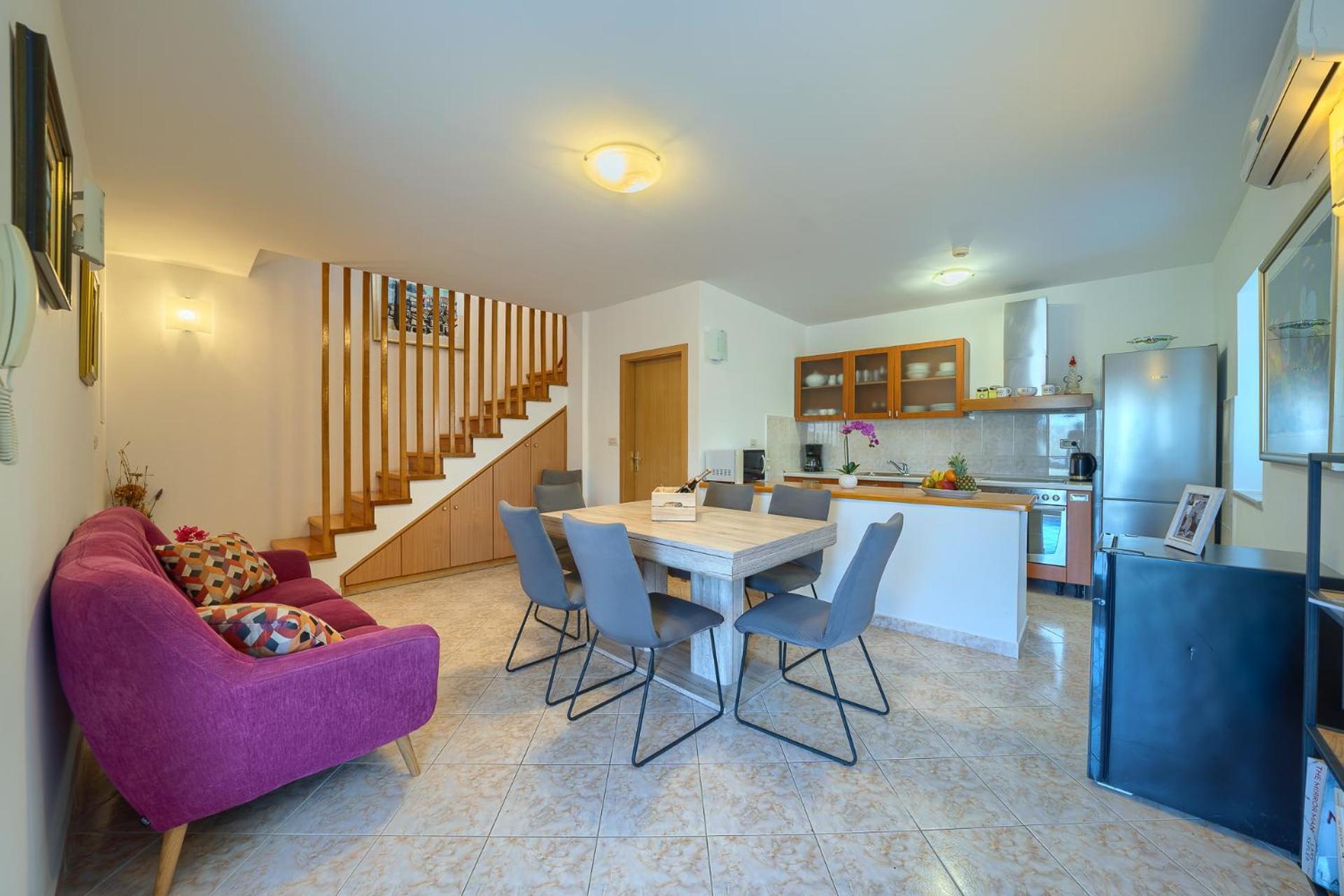 Villa Bonaca Perfect Location For A Holiday With Friends Or Family, Heated Pool Sumartin Εξωτερικό φωτογραφία